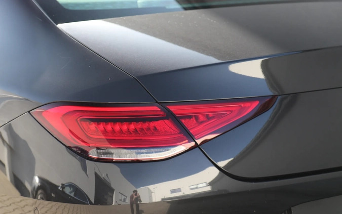 Mercedes-Benz CLS cena 185000 przebieg: 116000, rok produkcji 2019 z Ustrzyki Dolne małe 254